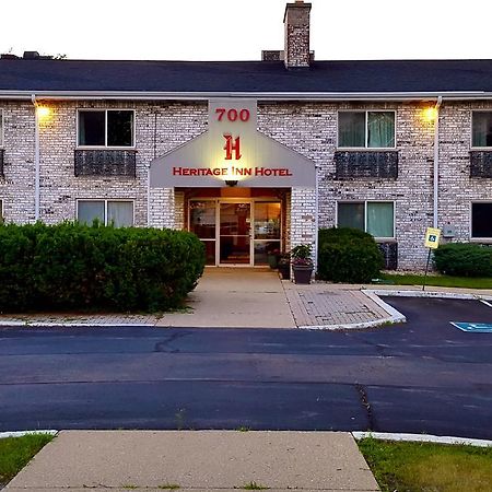 Heritage Inn Hotel Watertown Esterno foto