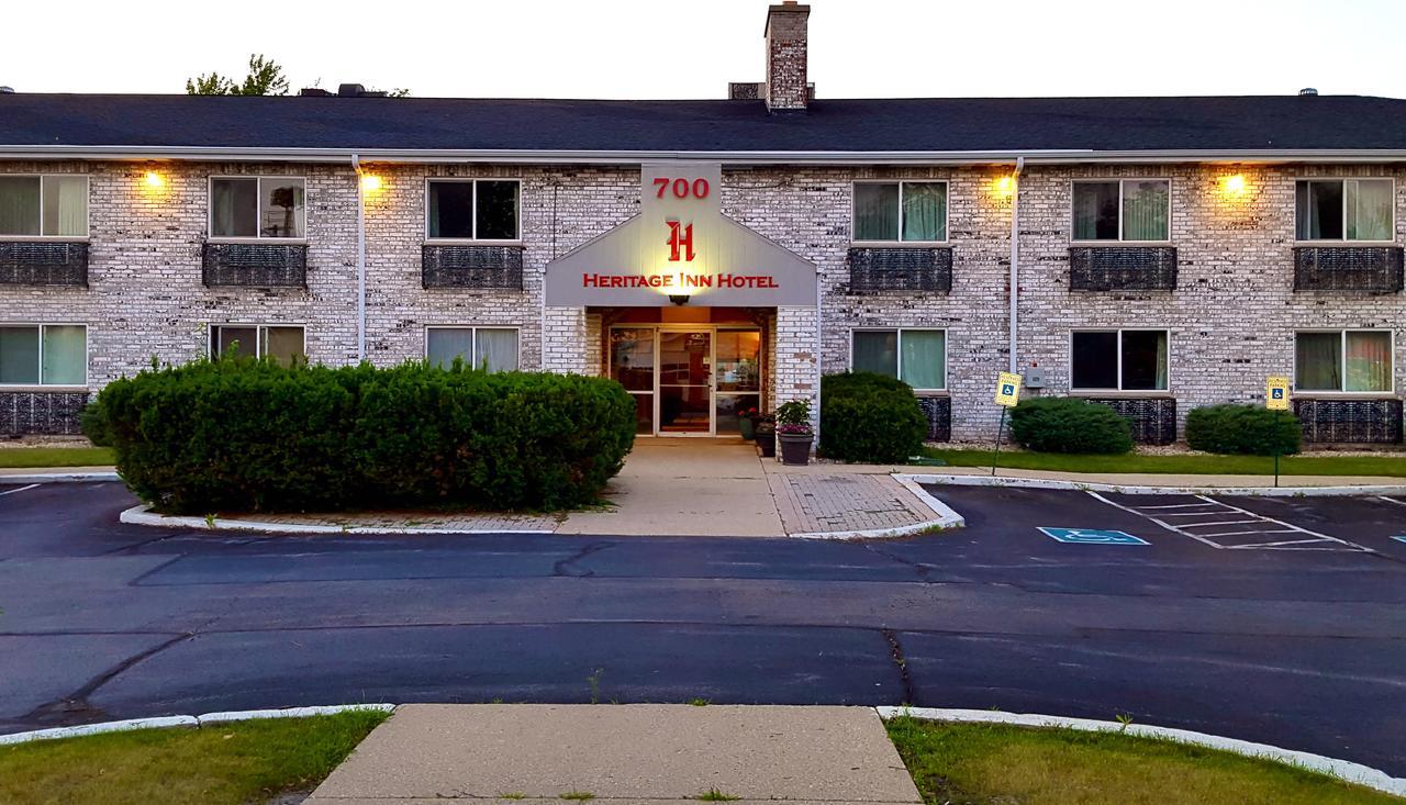 Heritage Inn Hotel Watertown Esterno foto